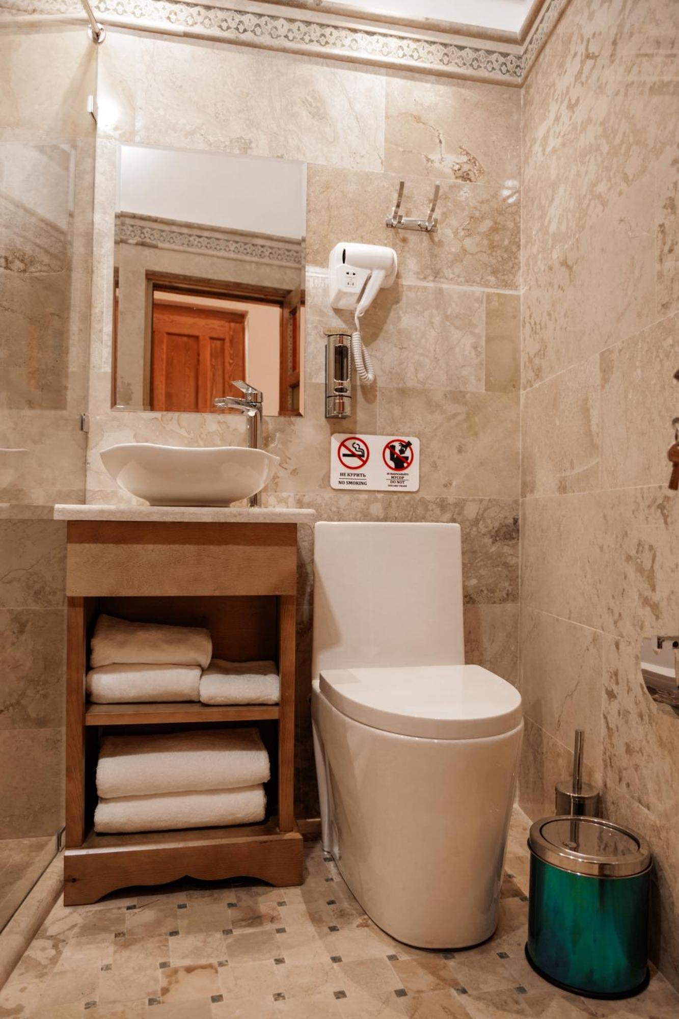 Duston Boutique XIX Century Rooms 부하라 외부 사진