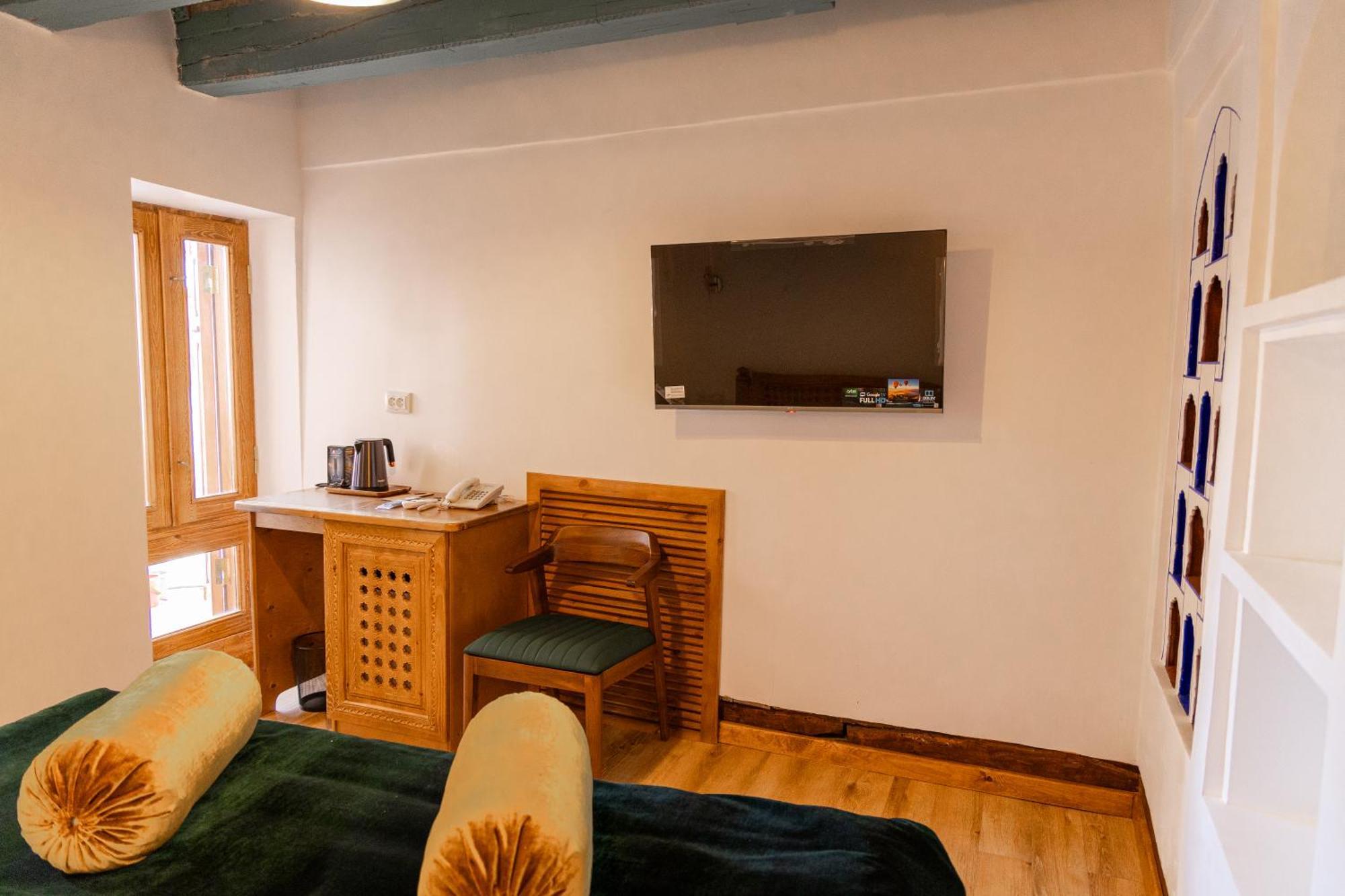 Duston Boutique XIX Century Rooms 부하라 외부 사진
