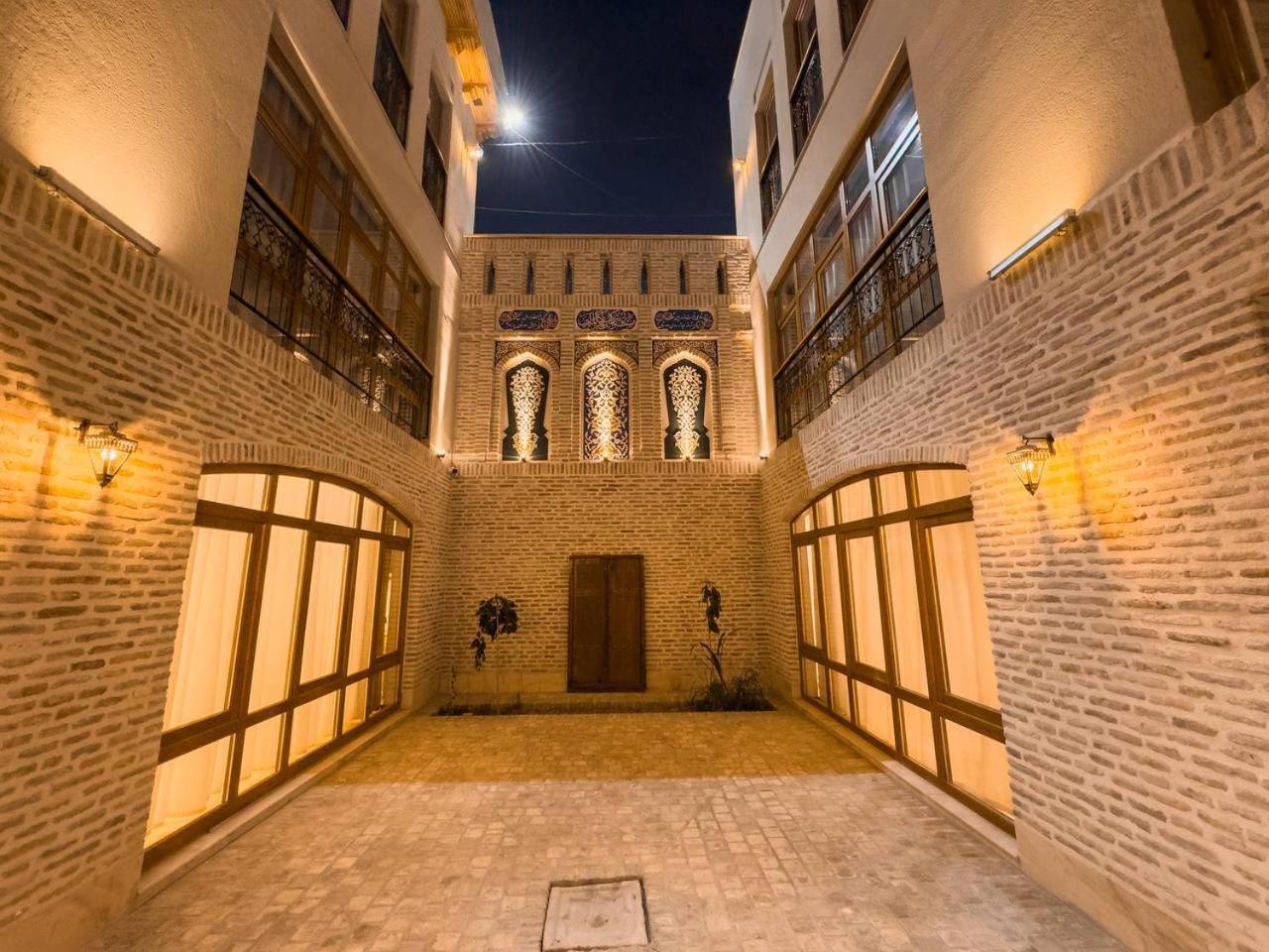 Duston Boutique XIX Century Rooms 부하라 외부 사진