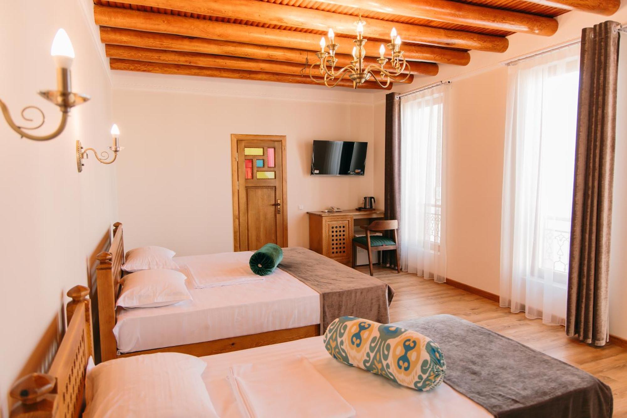 Duston Boutique XIX Century Rooms 부하라 외부 사진