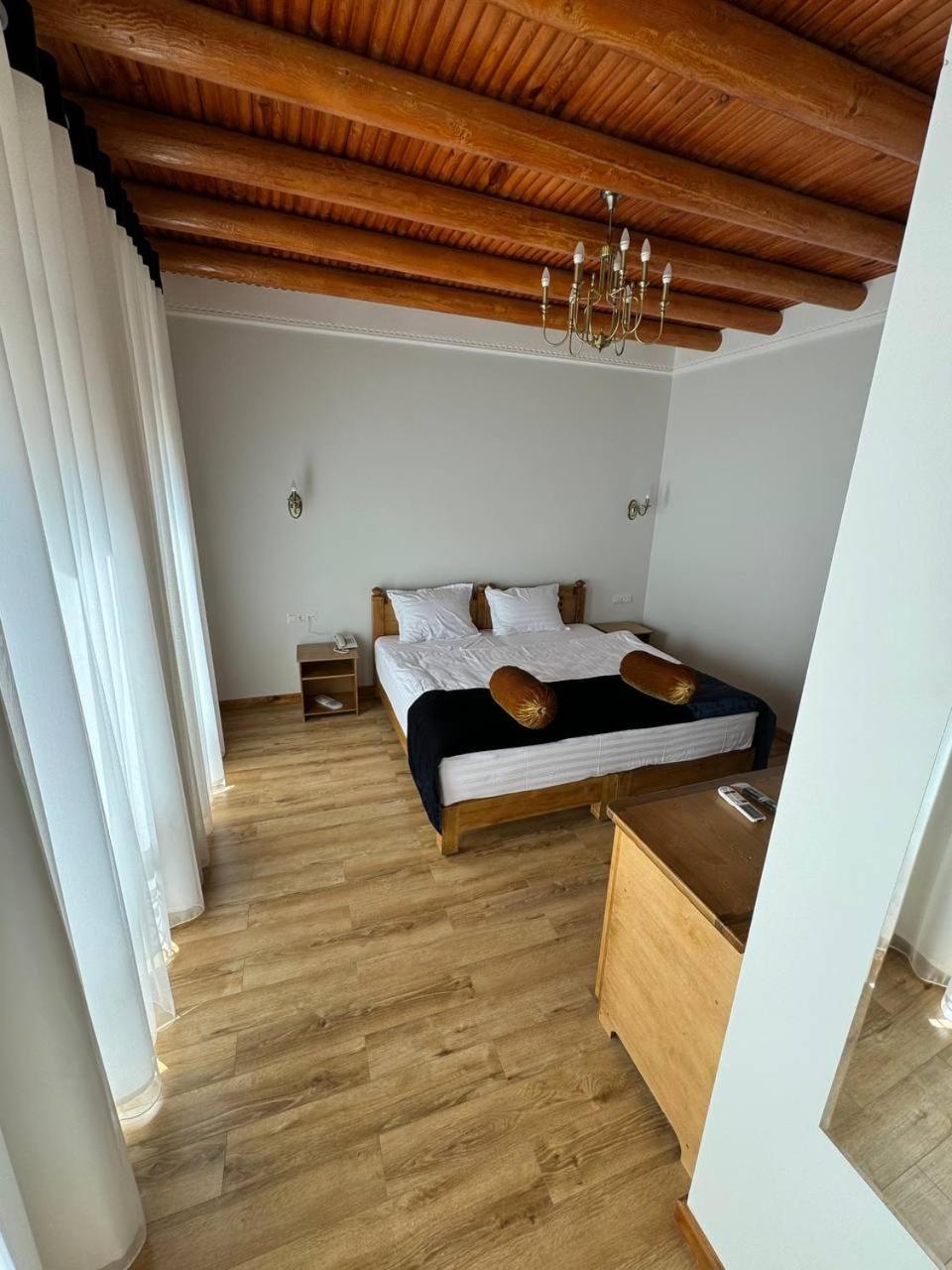 Duston Boutique XIX Century Rooms 부하라 외부 사진